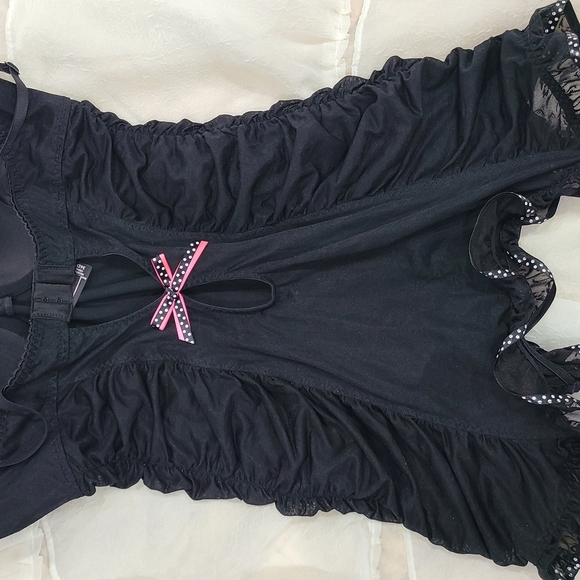 Victoria's Secret Pink and Black Chemise with Ruffled Edge - Picture 4 of 6